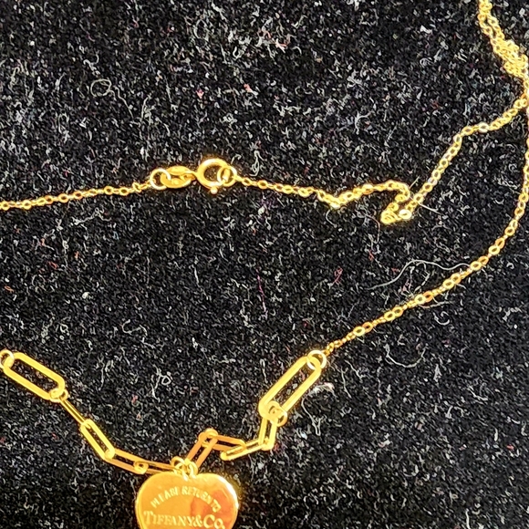 18k Necklace NWT Stamps 750 Solid Gold . - Picture 3 of 13